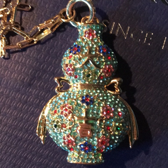 Rare Authentic Swarovski 🧧🎊🎁Chinese Good Fortune Vase Pendent - Picture 3 of 8